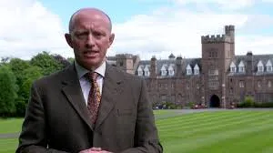 Glenalmond head resigns post acquisition